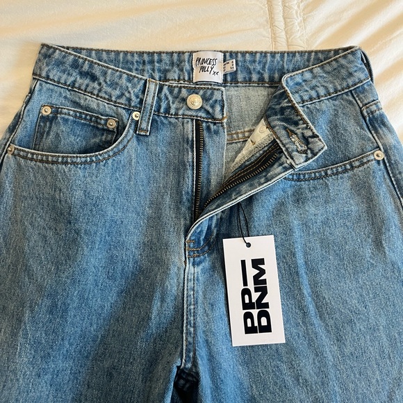 Princess Polly straight leg jeans - Picture 3 of 5